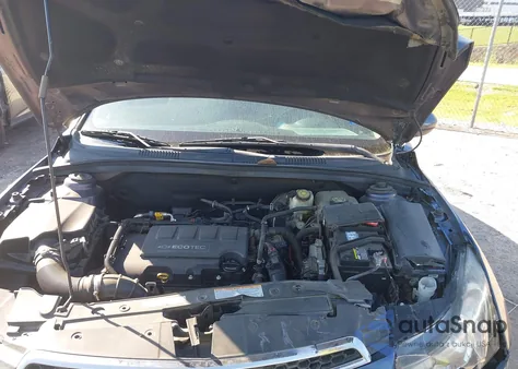 2014 Chevrolet Cruze 1Lt Auto z USA, uszkodzony, nr VIN 1G1PC5SBXE7369036